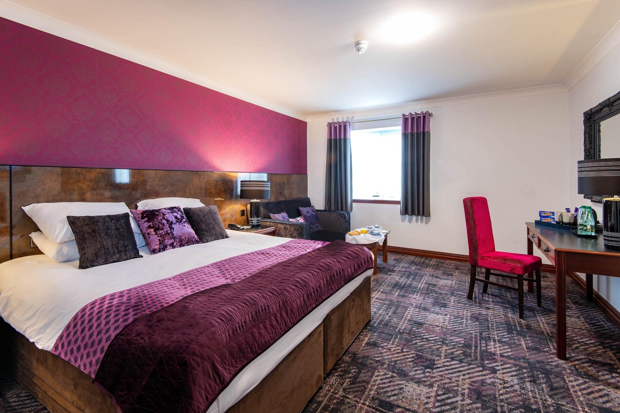 The Victoria Hotel Manchester By Compass Hospitality Oldham Exterior photo
