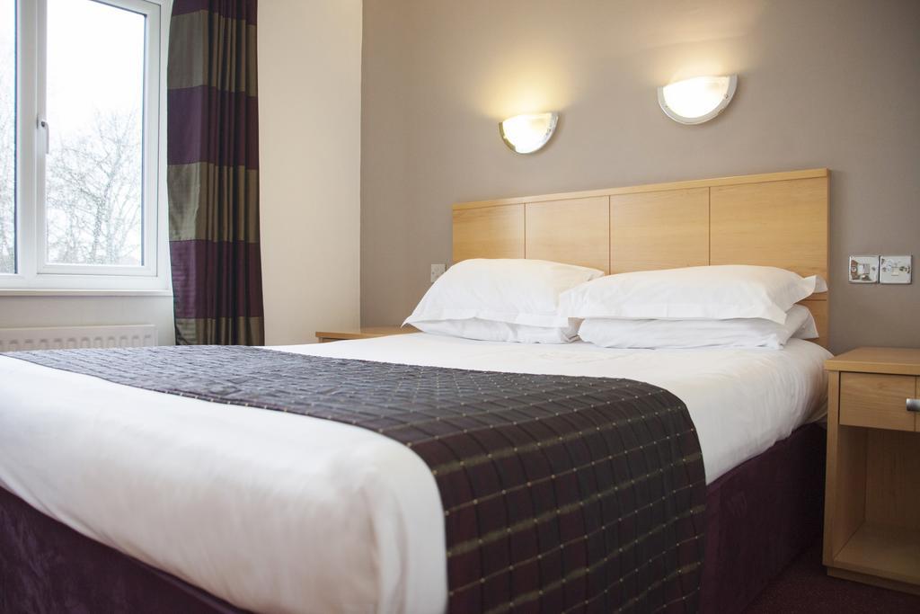 The Victoria Hotel Manchester By Compass Hospitality Oldham Exterior photo