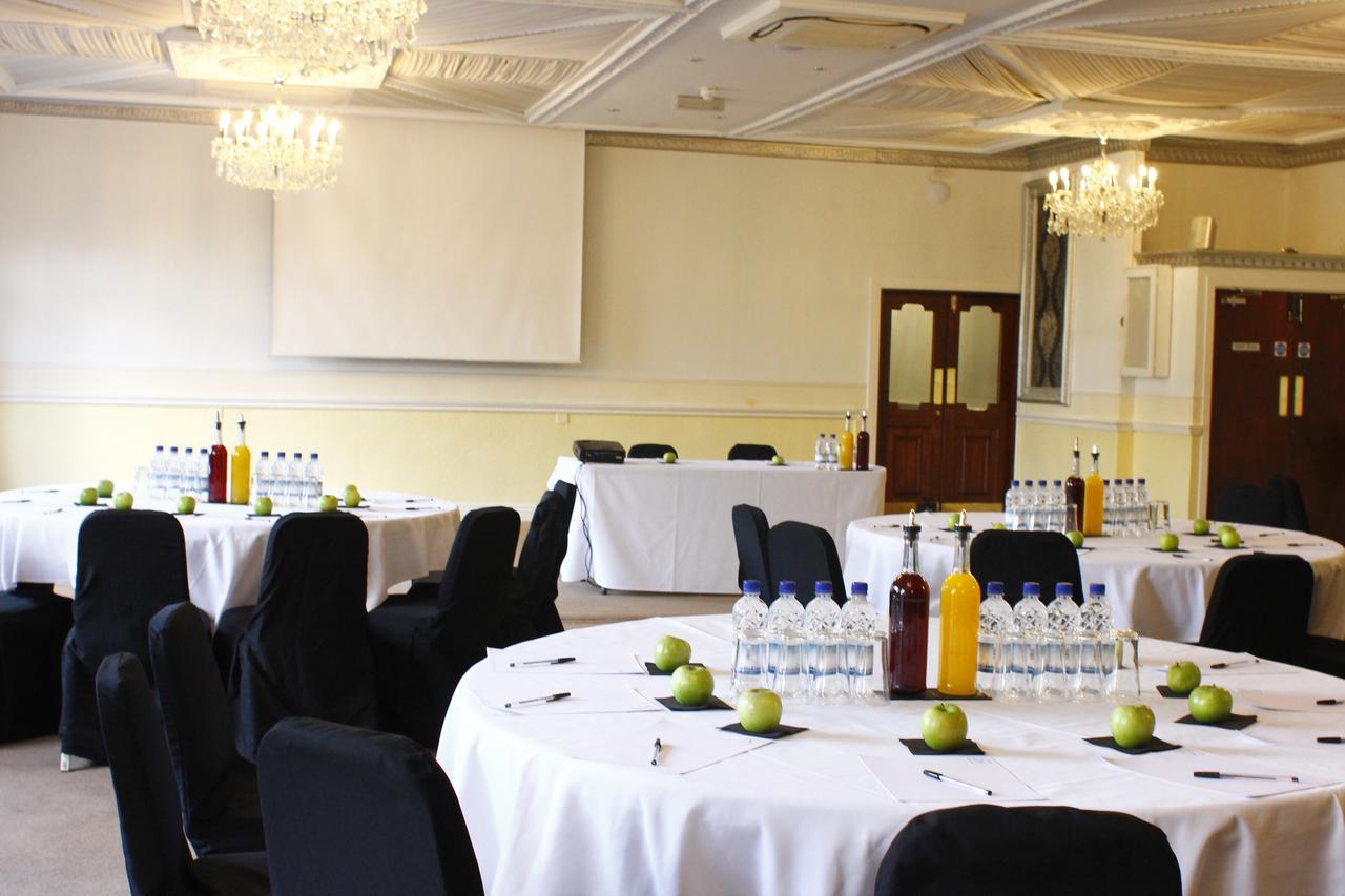 The Victoria Hotel Manchester By Compass Hospitality Oldham Exterior photo