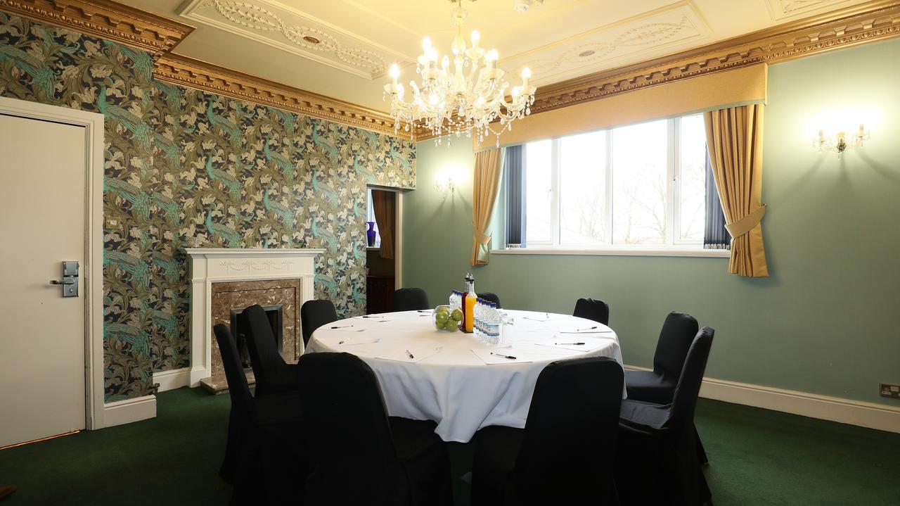 The Victoria Hotel Manchester By Compass Hospitality Oldham Exterior photo